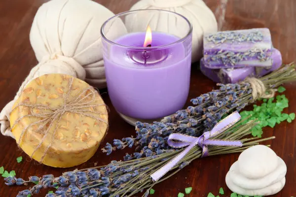Obrazy Lawendowe SPA – aromaterapia i relaks na wymiar