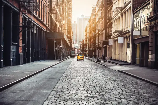 Obrazy Nowy Jork – uliczka SoHo o zachodzie słońca na wymiar