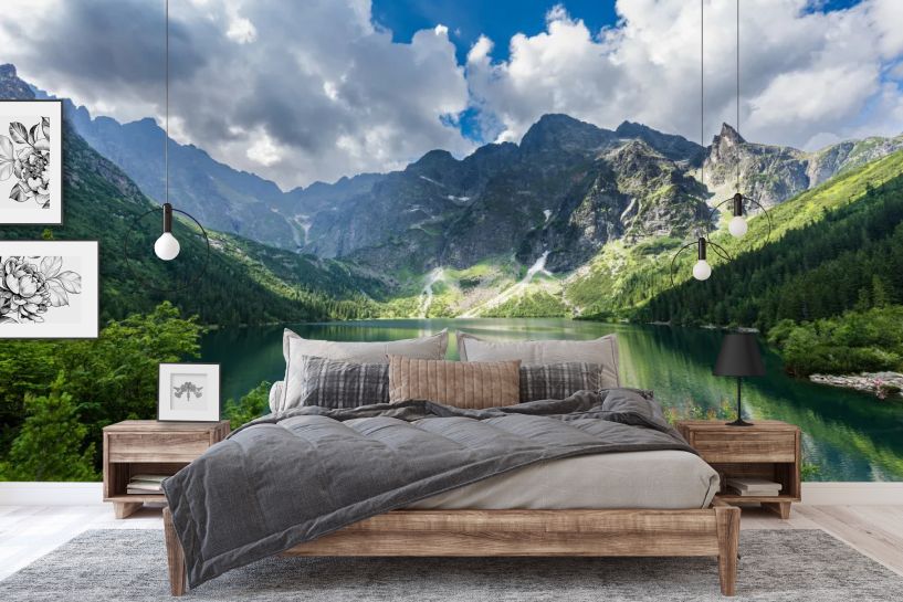 Morskie Oko w burzowej aurze