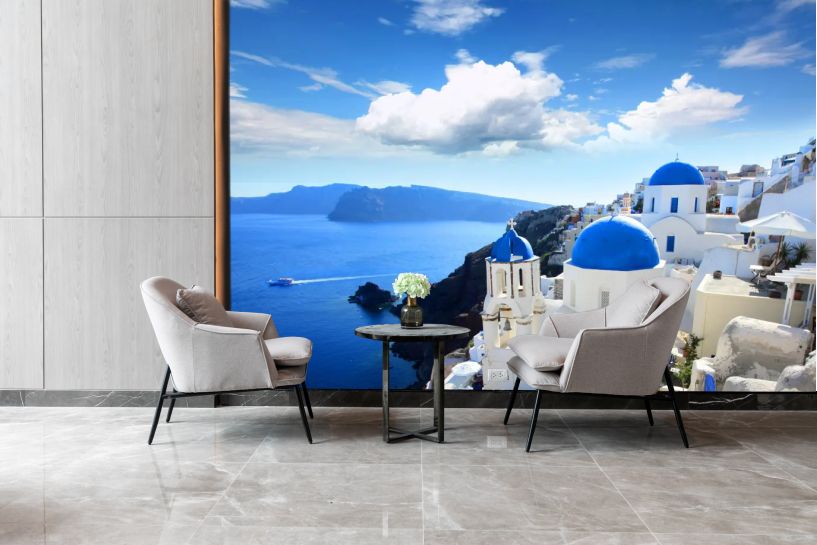 Santorini – Białe Domy i Niebieskie Kopuły