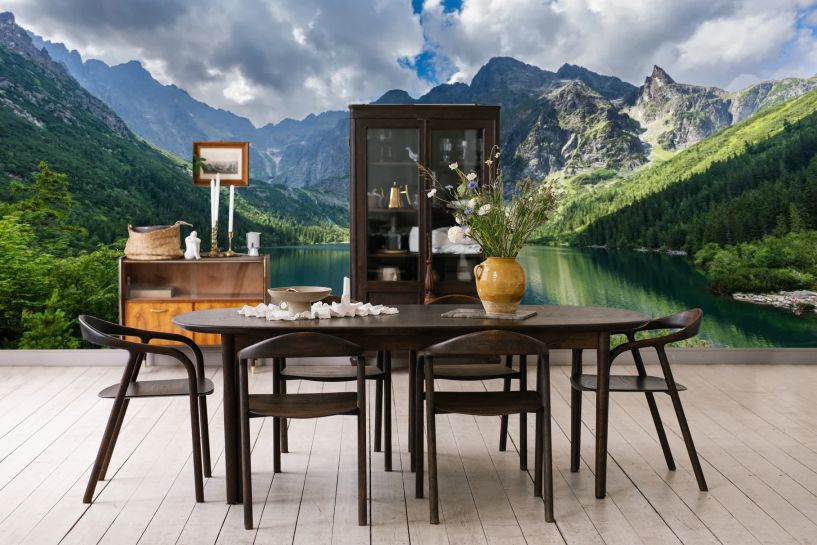Morskie Oko w burzowej aurze